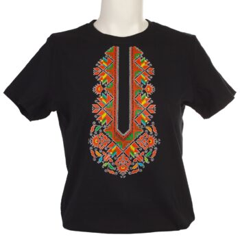 Дамска тениска с шевица - черна