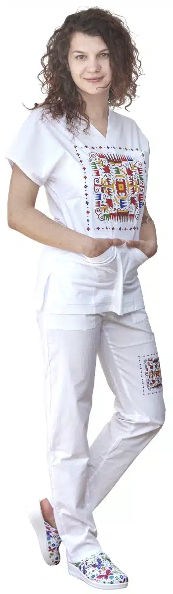 дамски костюм с печат шевица