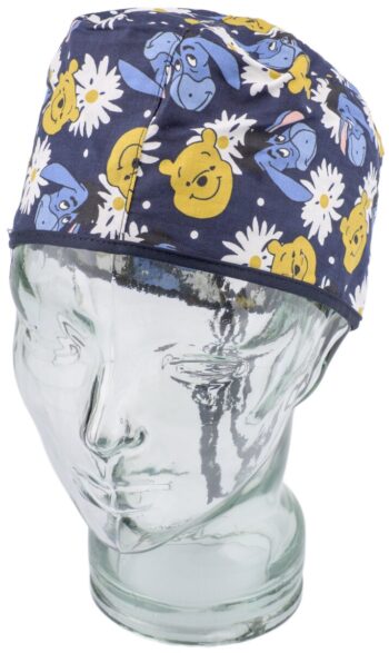 шапка с щампа Мечо Пух